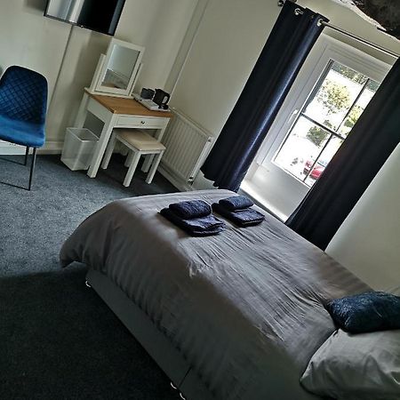Red Lion Rooms - Self Check In Dalton in Furness Exterior photo